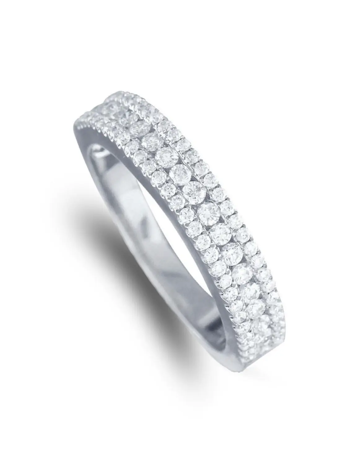 Anillo Medio Cintillo Triple Diamantes en Oro Blanco 18k 1