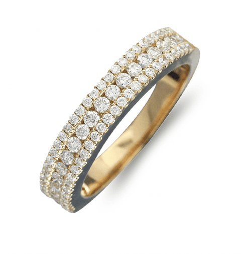 Anillo Medio Cintillo Triple Diamantes en Oro Amarillo 18k