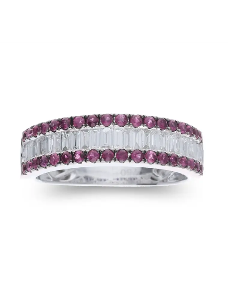 Anillo Cintillo Diamantes Baguette y Rubíes en Oro Blanco 18k 1