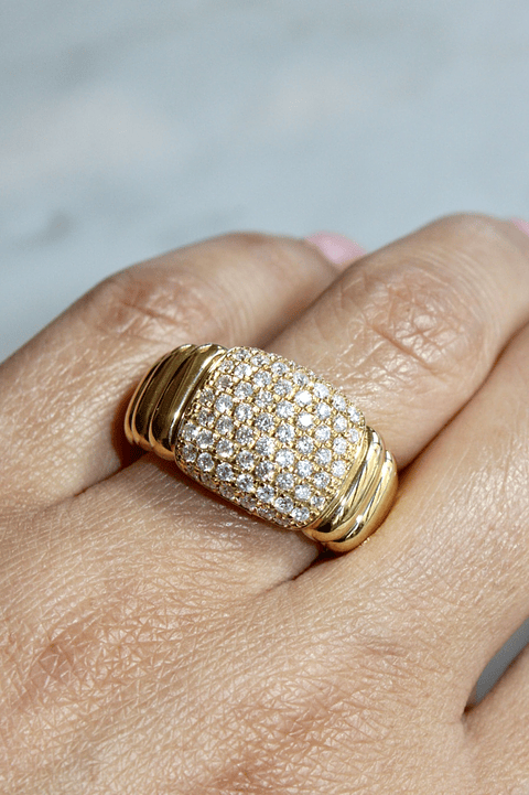 Maxi Anillo Lujo Moderno Ancho Diamantes Oro Amarillo 18K