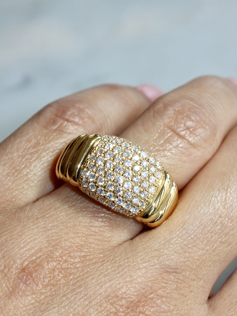 Maxi Anillo Lujo Moderno Ancho Diamantes Oro Amarillo 18K 2