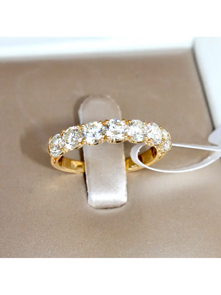Magnífico Anillo  de Compromiso Cintillo Diamantes Oro Amarillo 18K 3