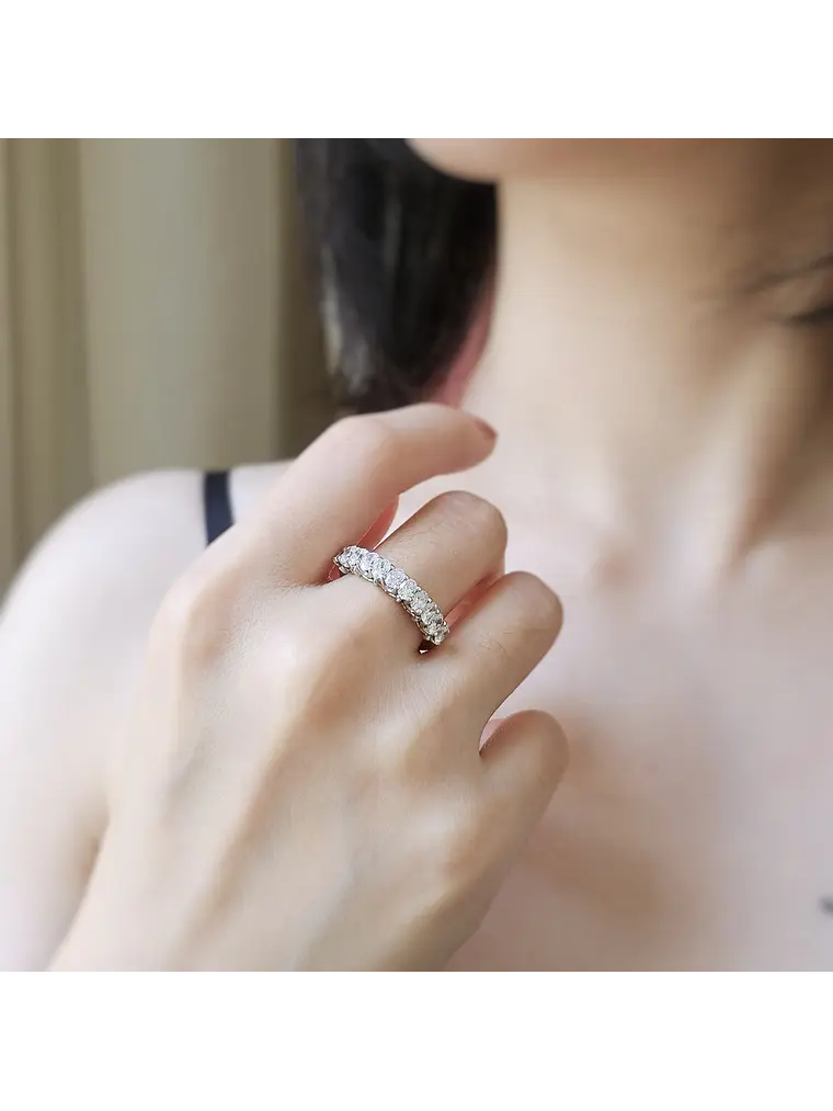 Gran Anillo Cintillo 11 Diamantes Ovales en Oro Blanco 18K 2