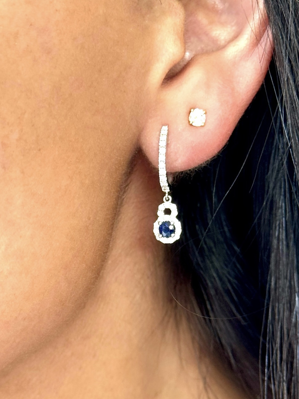 Aros Colgantes  Zafiros Azules y Diamantes en Oro Blanco 18K 2