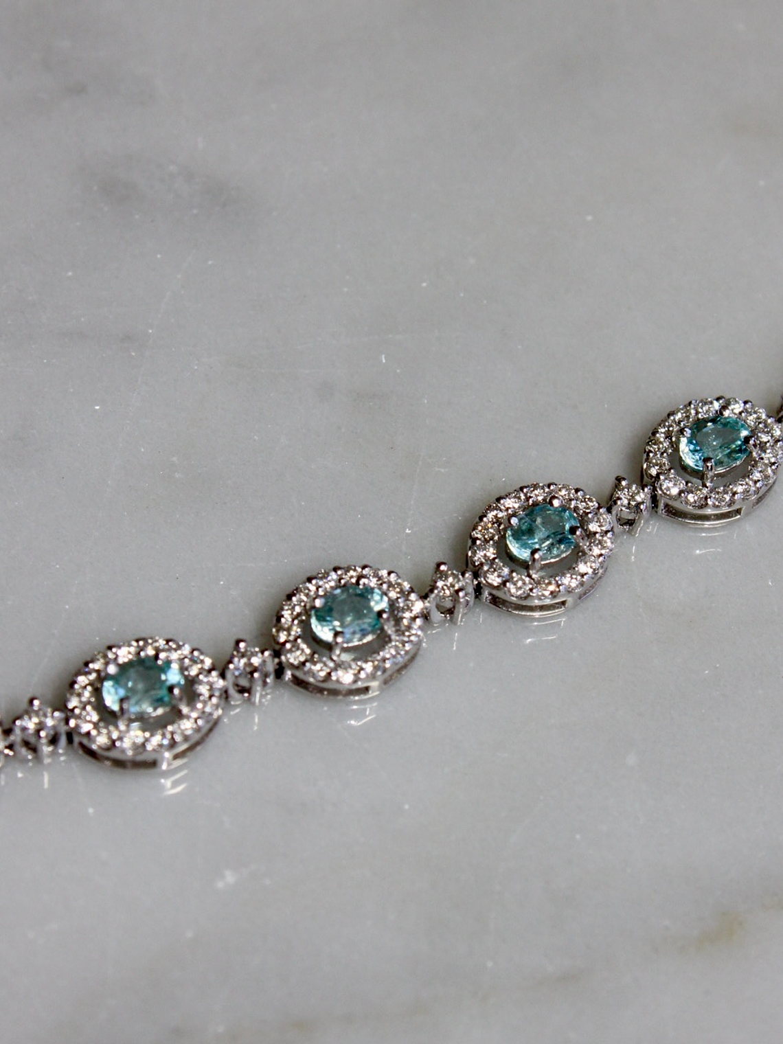 Maravilloso Brazalete Turmalina Paraíba y Diamantes en Platino 4