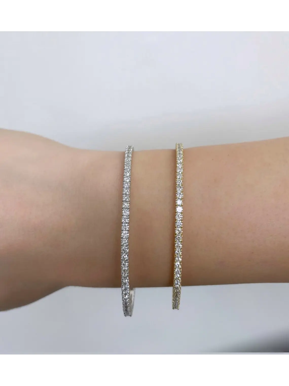 Maravillosa Esclava Flexible Irrompible Diamantes en Oro Blanco 18K 2