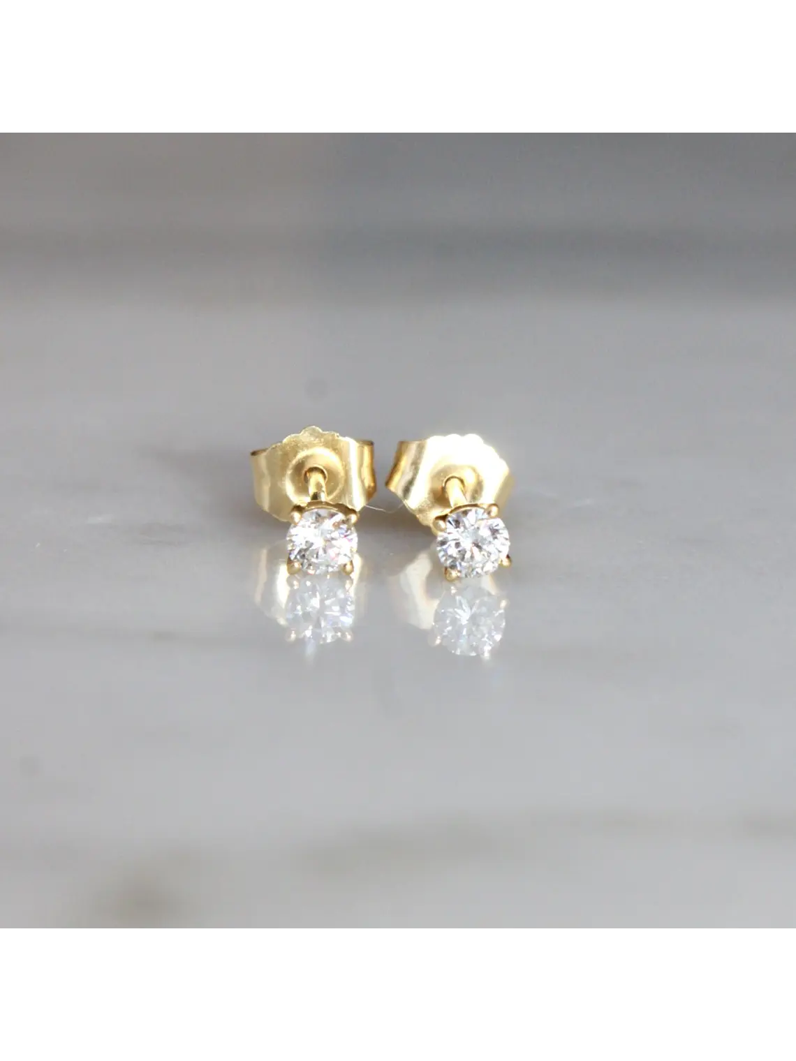 Aros Solitarios 20 puntos en Oro Amarillo 18K 2