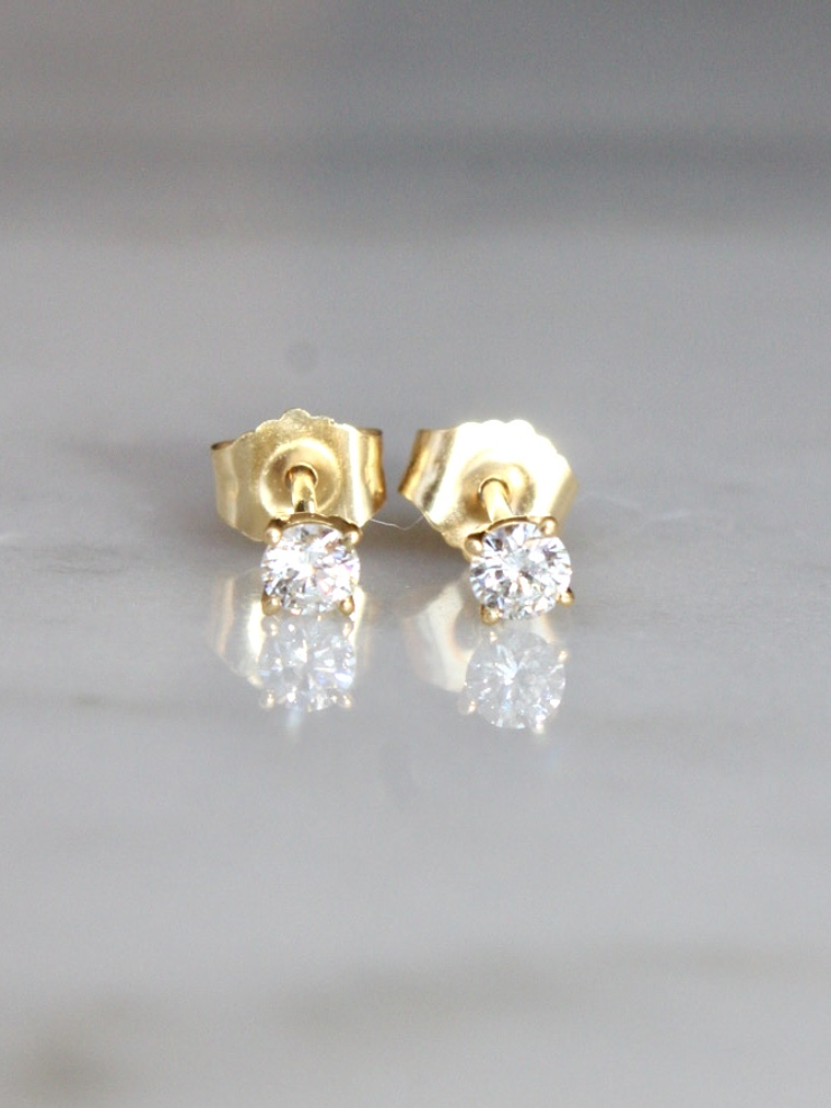 Aros Solitarios 20 puntos en Oro Amarillo 18K 2