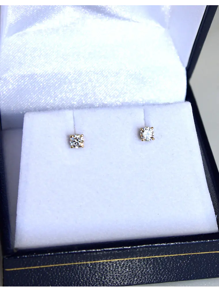 Aros Solitarios 20 puntos en Oro Amarillo 18K 3