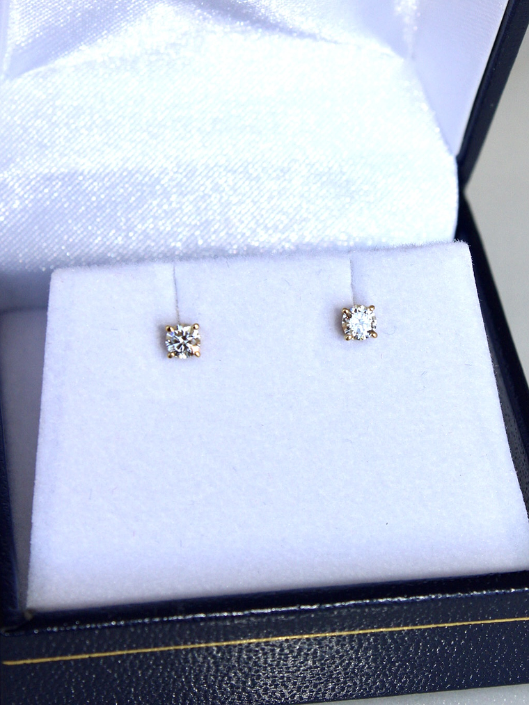 Aros Solitarios 20 puntos en Oro Amarillo 18K 3