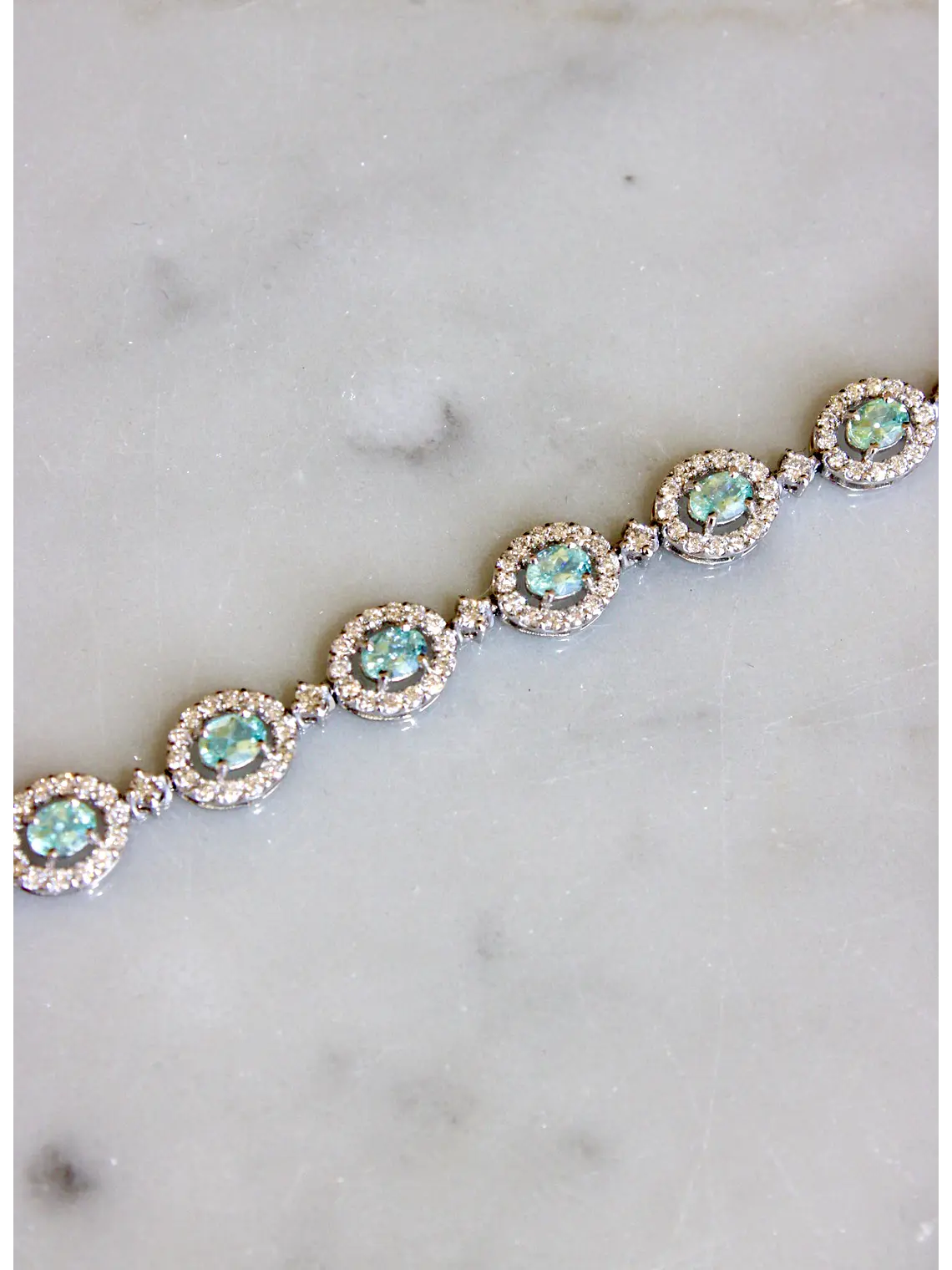 Maravilloso Brazalete Turmalina Paraíba y Diamantes en Platino 7