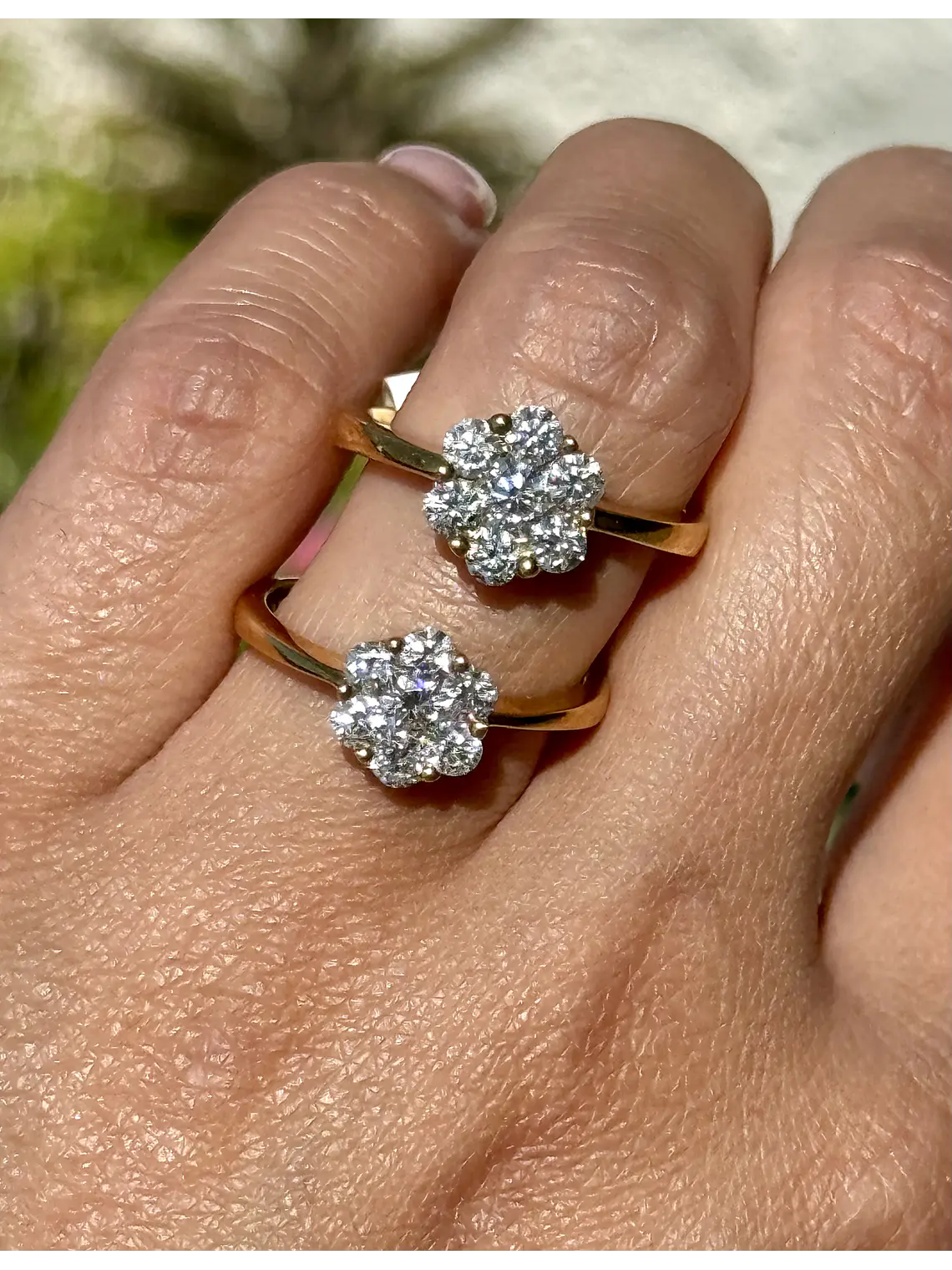 Precioso Anillo Maxi Roseta 1.0 Ct Diamantes y Oro Amarillo 18K 3