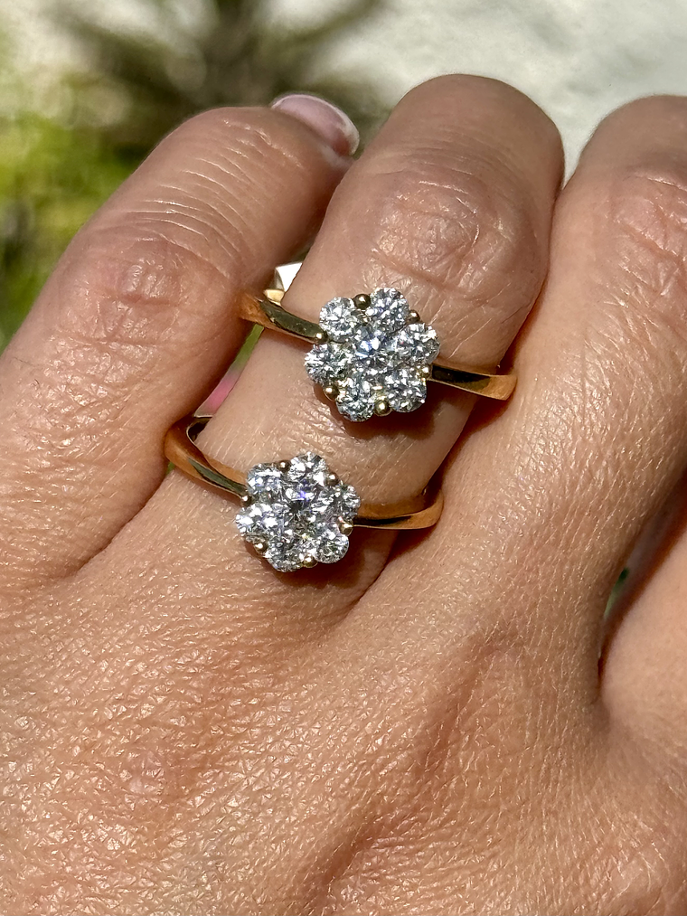 Precioso Anillo Maxi Roseta 1.0 Ct Diamantes y Oro Amarillo 18K 3