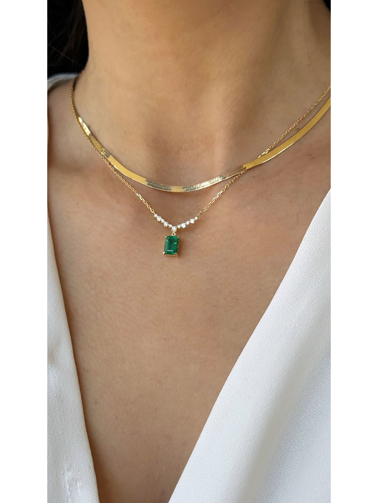 Collar Gran Esmeralda y Diamantes en Oro Amarillo 18K 3