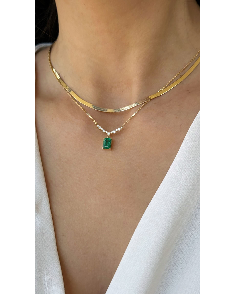 Collar Gran Esmeralda y Diamantes en Oro Amarillo 18K