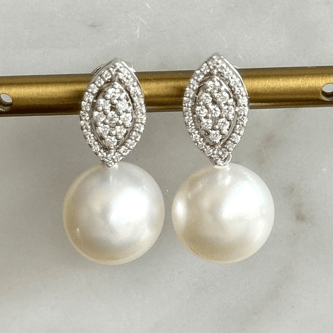 Fabulosos Aros Perlas Australianas y Diamantes en Oro Blanco 18K Premium
