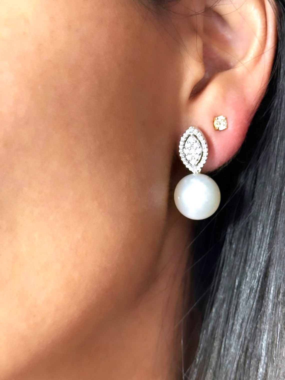 Fabulosos Aros Perlas Australianas y Diamantes en Oro Blanco 18K Premium 3