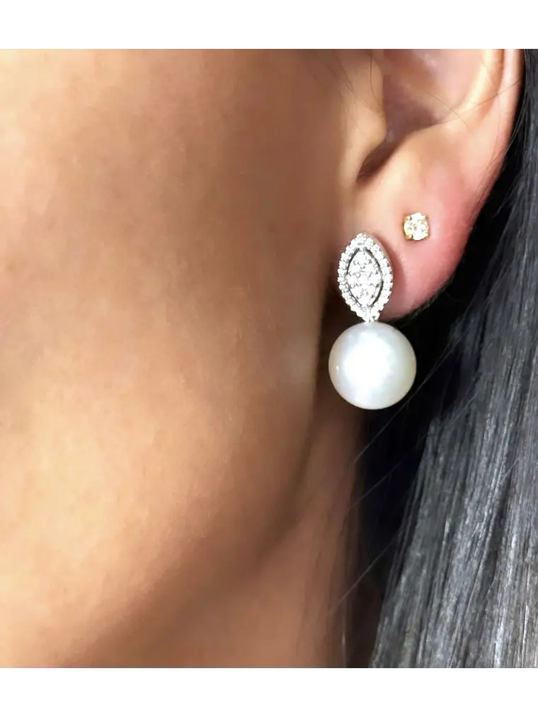 Fabulosos Aros Perlas Australianas y Diamantes en Oro Blanco 18K Premium 2