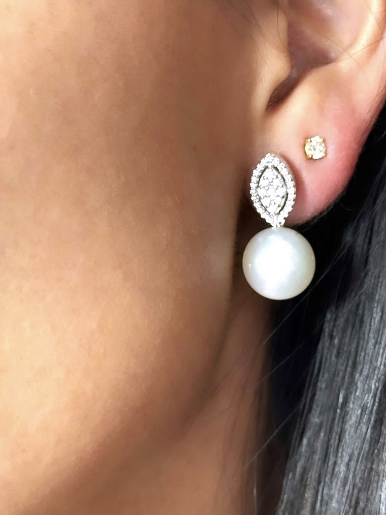 Fabulosos Aros Perlas Australianas y Diamantes en Oro Blanco 18K Premium 2