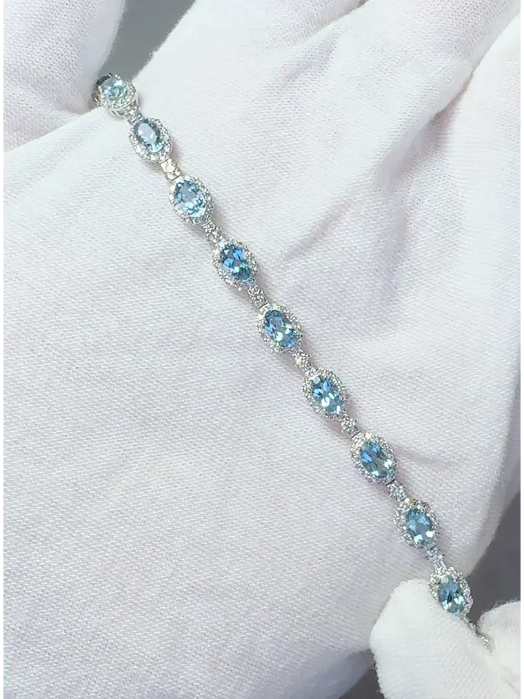 Maravilloso Brazalete Aguamarinas y Diamantes en Platino 2