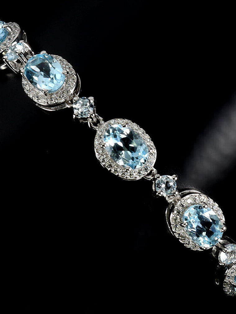 Maravilloso Brazalete Aguamarinas y Diamantes en Platino 1