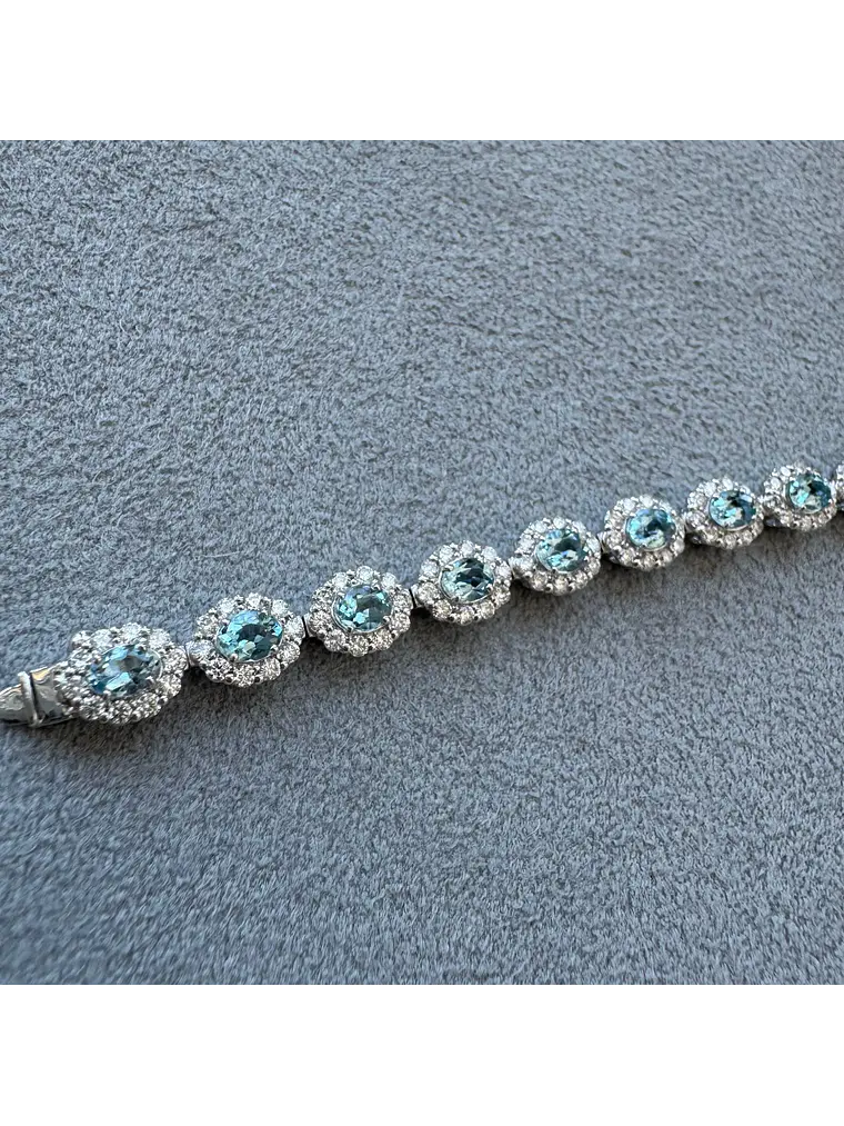 Maravilloso Brazalete Aguamarinas y Diamantes en Platino 3