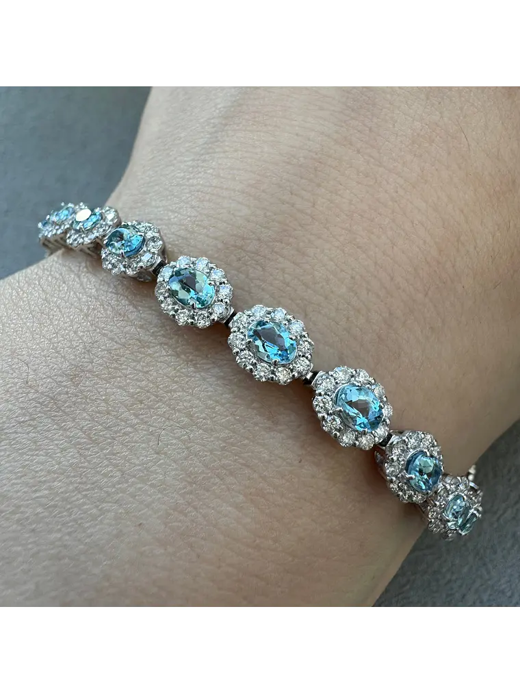 Maravilloso Brazalete Aguamarinas y Diamantes en Platino 4