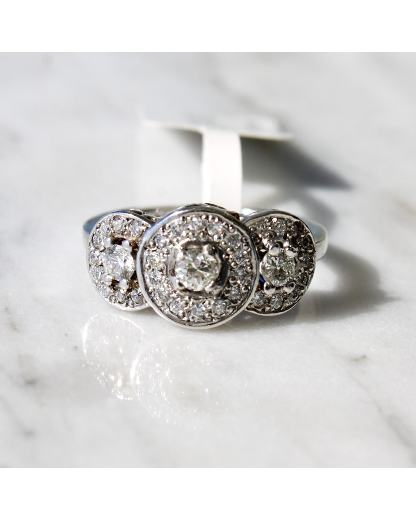 Anillo Vintage Diamantes Platino Joyería Grimaldi