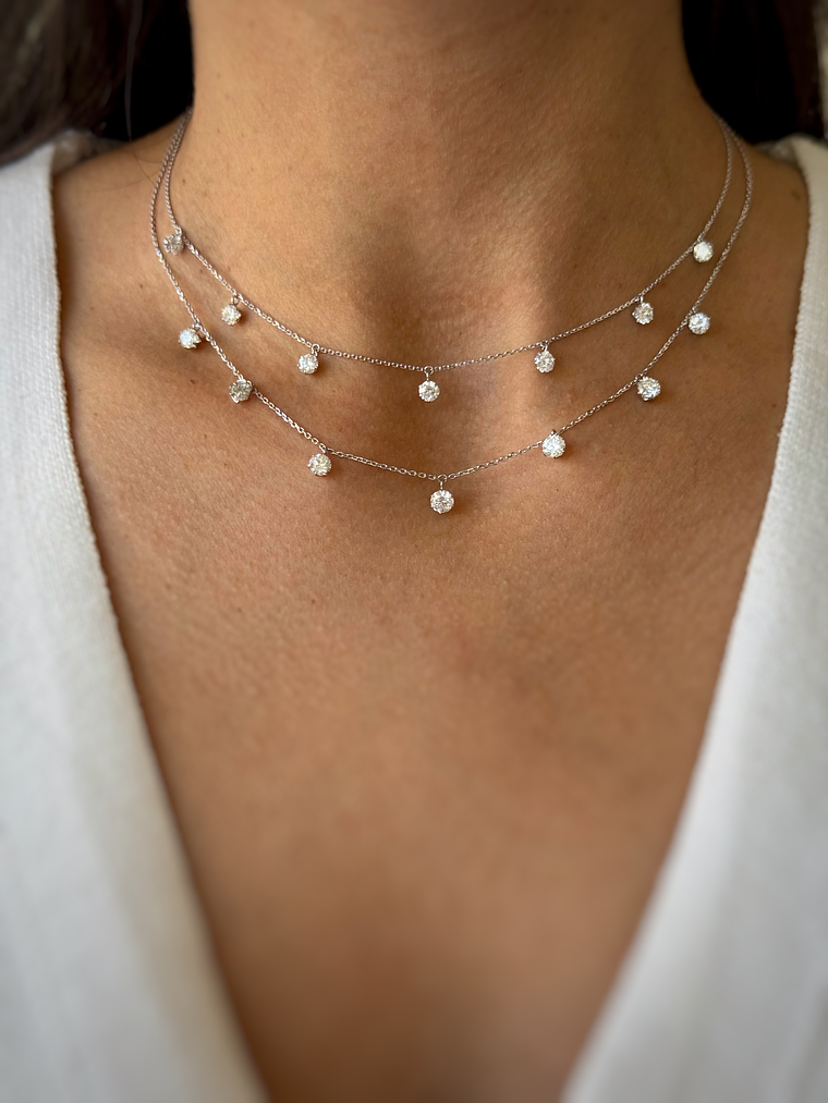 Collar 7 Diamantes Colgantes en Oro Blanco 18K 3