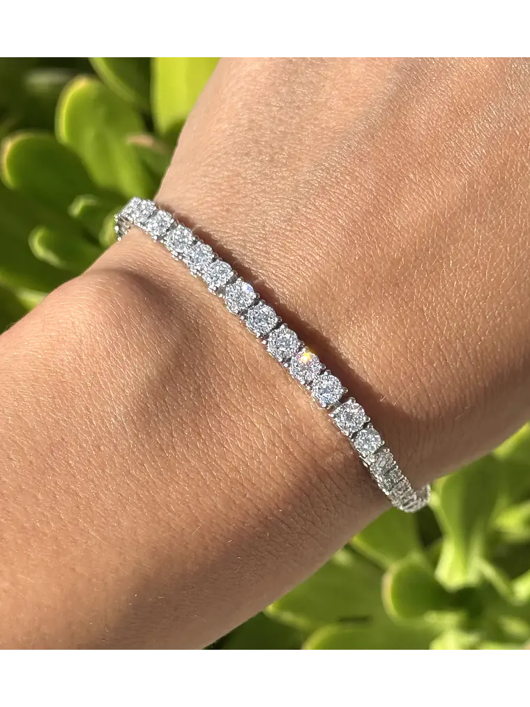 Maravillosa Pulsera Rosetas Diamantes en Oro Blanco 18K 1