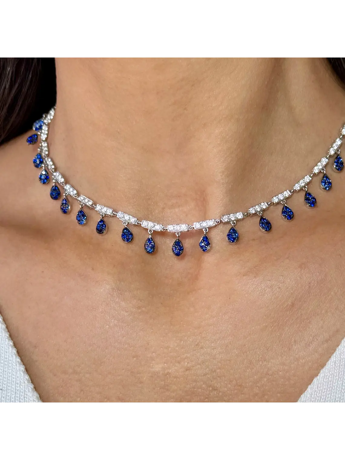 Collar de Diamantes Zafiros Azules Colgantes Oro Blanco 18K 3