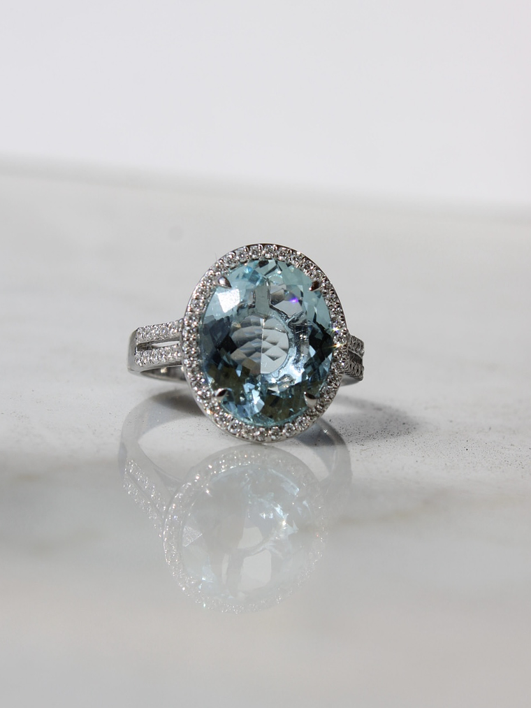 Gran Maxi Anillo Aguamarina y Diamantes en Oro Blanco 18K 4
