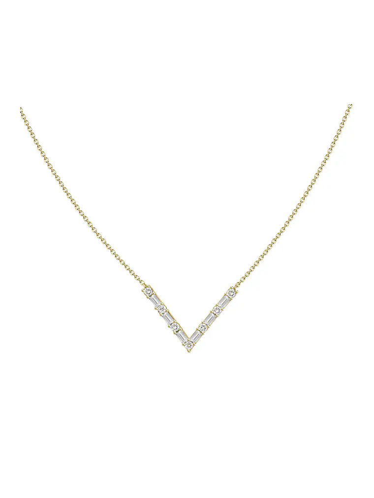 Collar Barra Forma V Diamantes en Oro Amarillo 18K 1