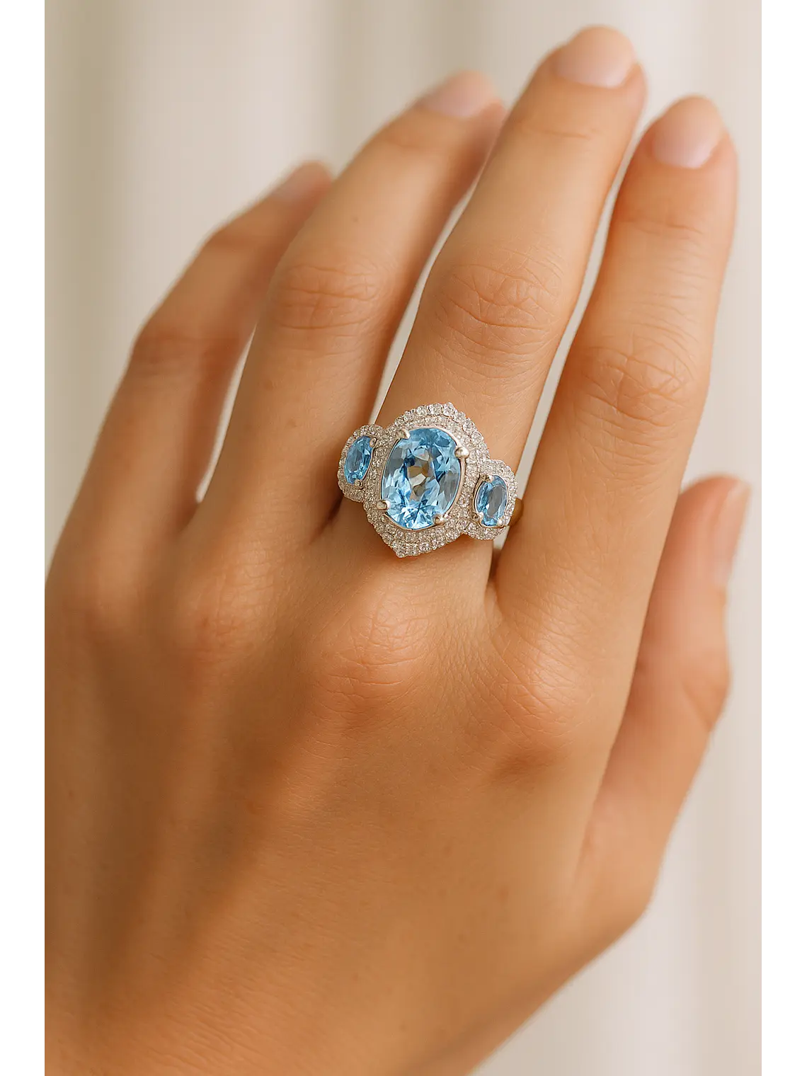 Gran Maxi Anillo Aguamarinas y Diamantes en Oro Blanco 18K 4