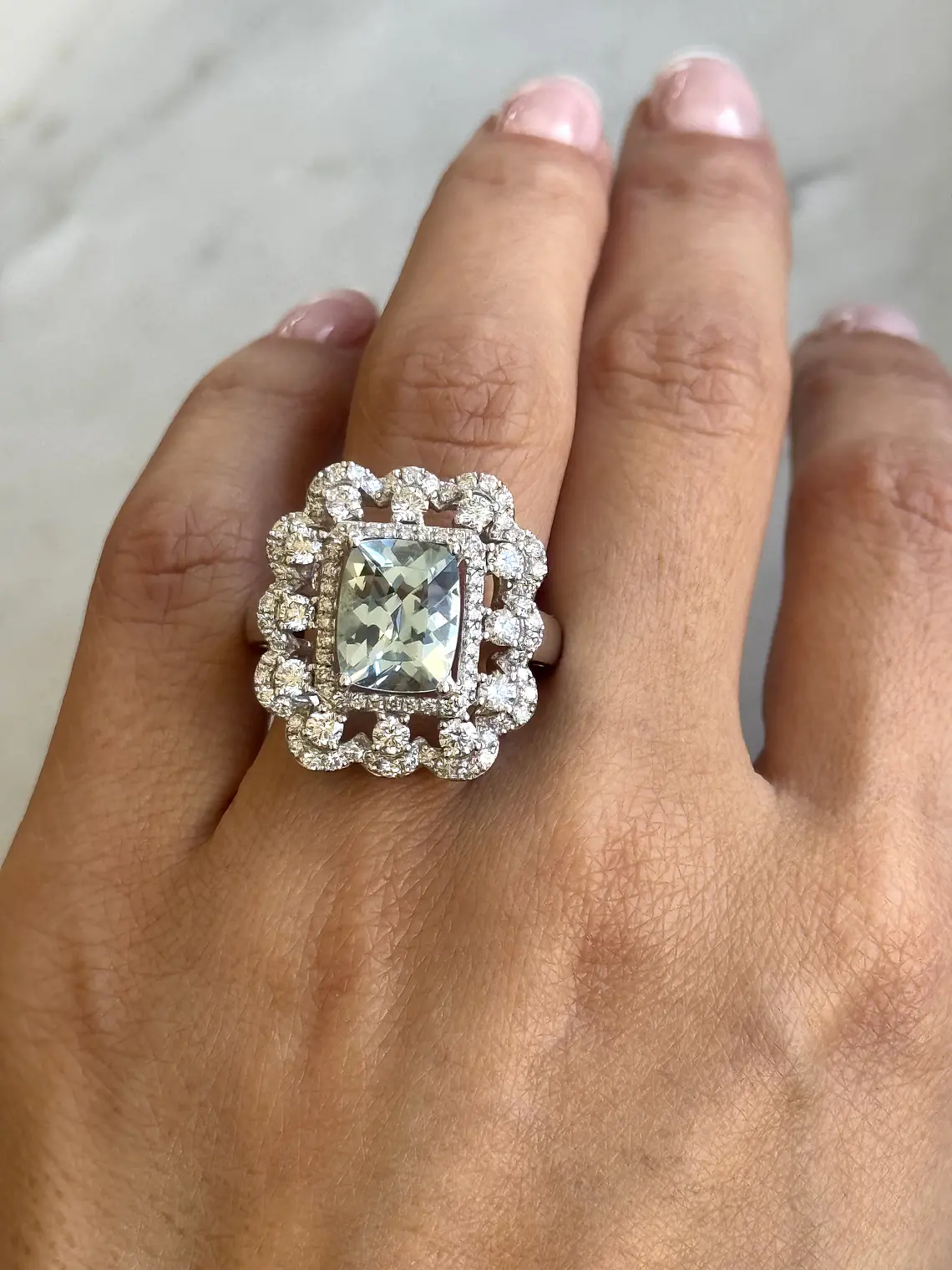 Gran Maxi Anillo Aguamarinas y Diamantes en Oro Blanco 18K 2