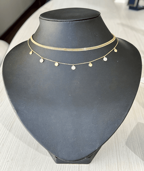 Collar Moneditas Colgantes y Diamantes en Oro Amarillo 18K