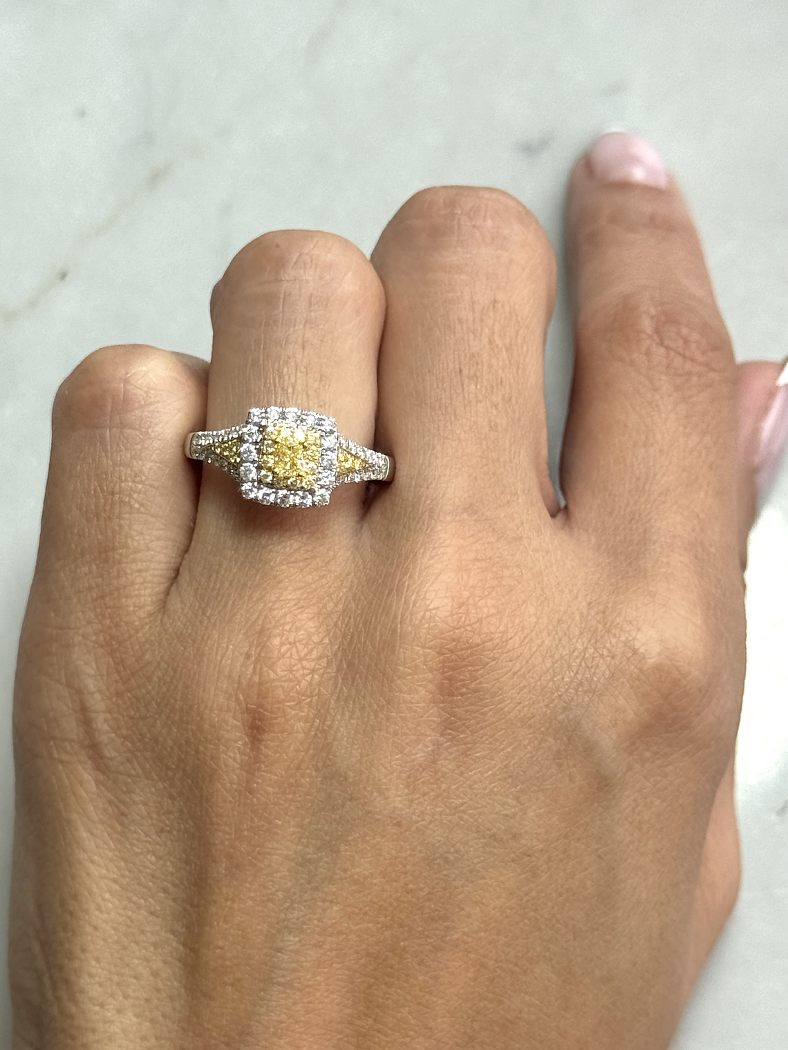 Anillo Solitario Diamante Fancy Yellow Natural Oro Blanco 18k 2