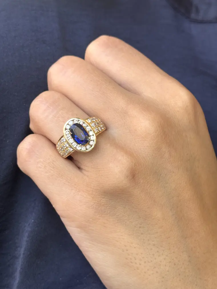 Gran Anillo Solitario Zafiro Azul Halo de Diamantes Naturales 2