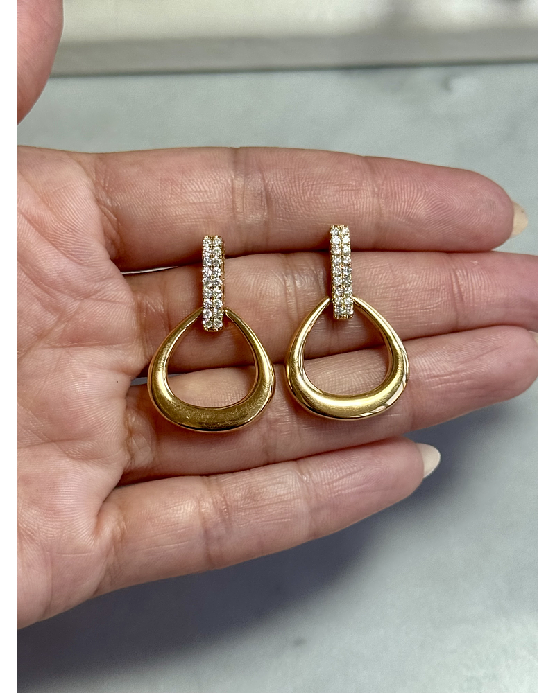 Bellísimos Aros Diamantes en Oro Amarillo 18K