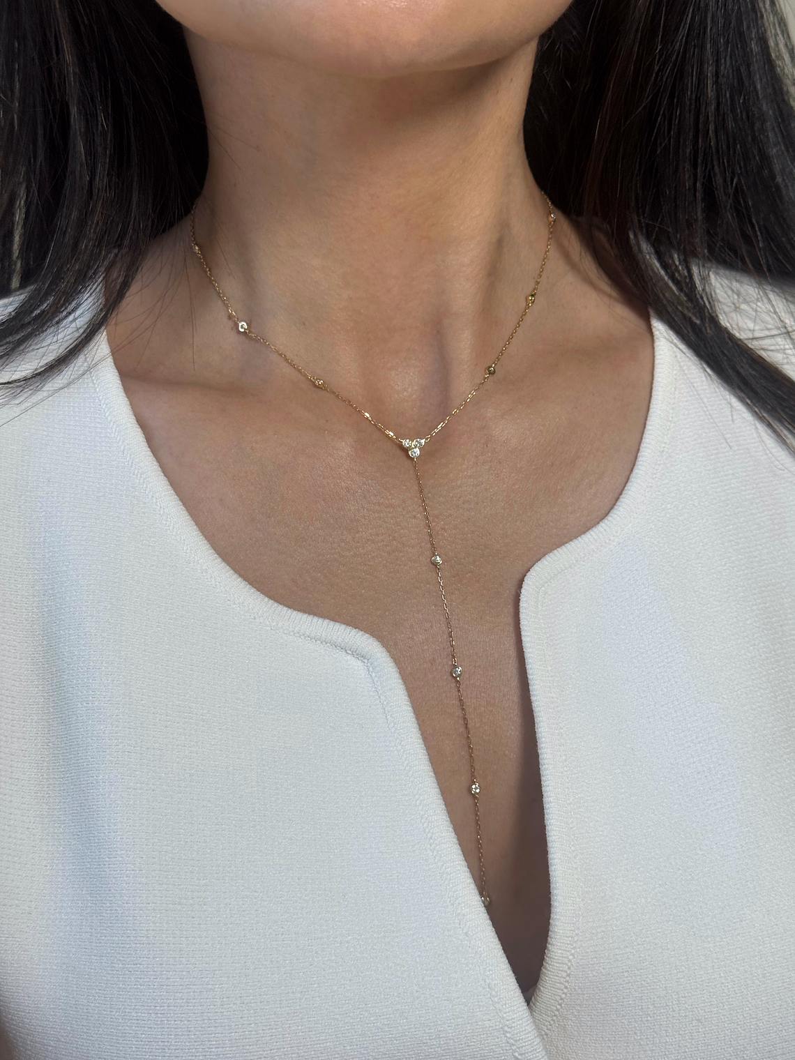 Collar Tipo Cascada con Diamantes Oro Amarillo 18K 2