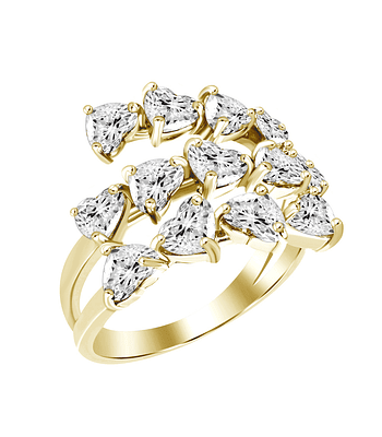 Anillo Cintillo Triple Diamantes corte Corazón en Oro Amarillo 18K