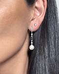 Aros Largos Perlas y Diamantes en Oro Blanco 18K