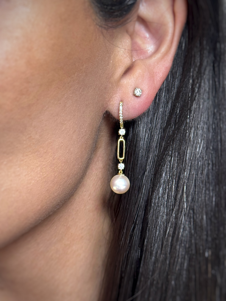 Aros Largos Perlas y Diamantes en Oro Amarillo 18K 4