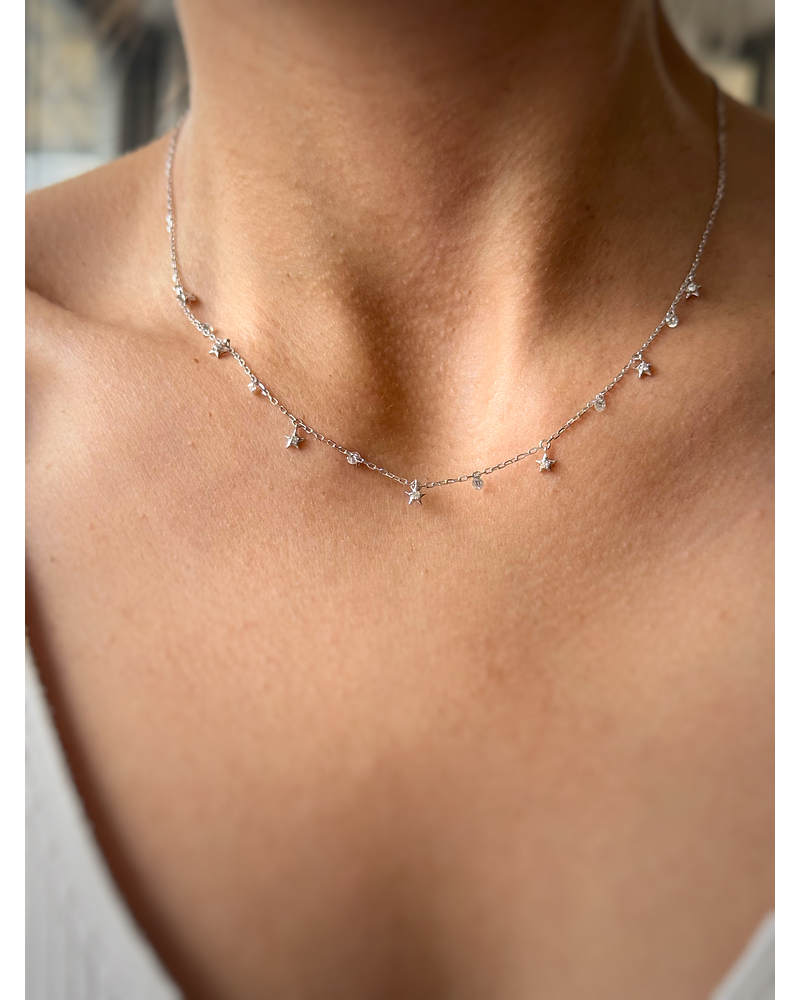 Collar Estrellas y Diamantes Naturales Colgantes en Oro Blanco 18K
