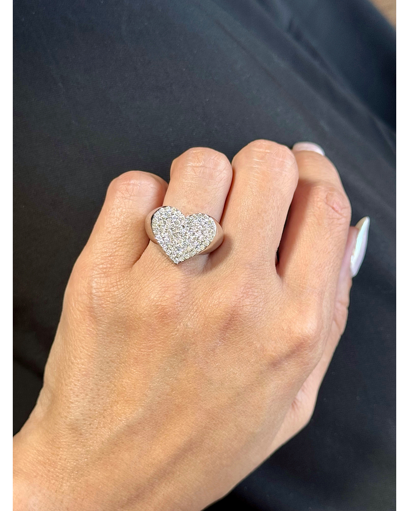 Maxi Anillo Forma Corazón Pavé Oro Blanco 18K