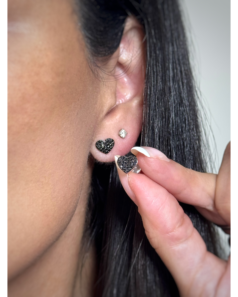 Aros Corazón Diamantes Negros en Oro Blanco 18K