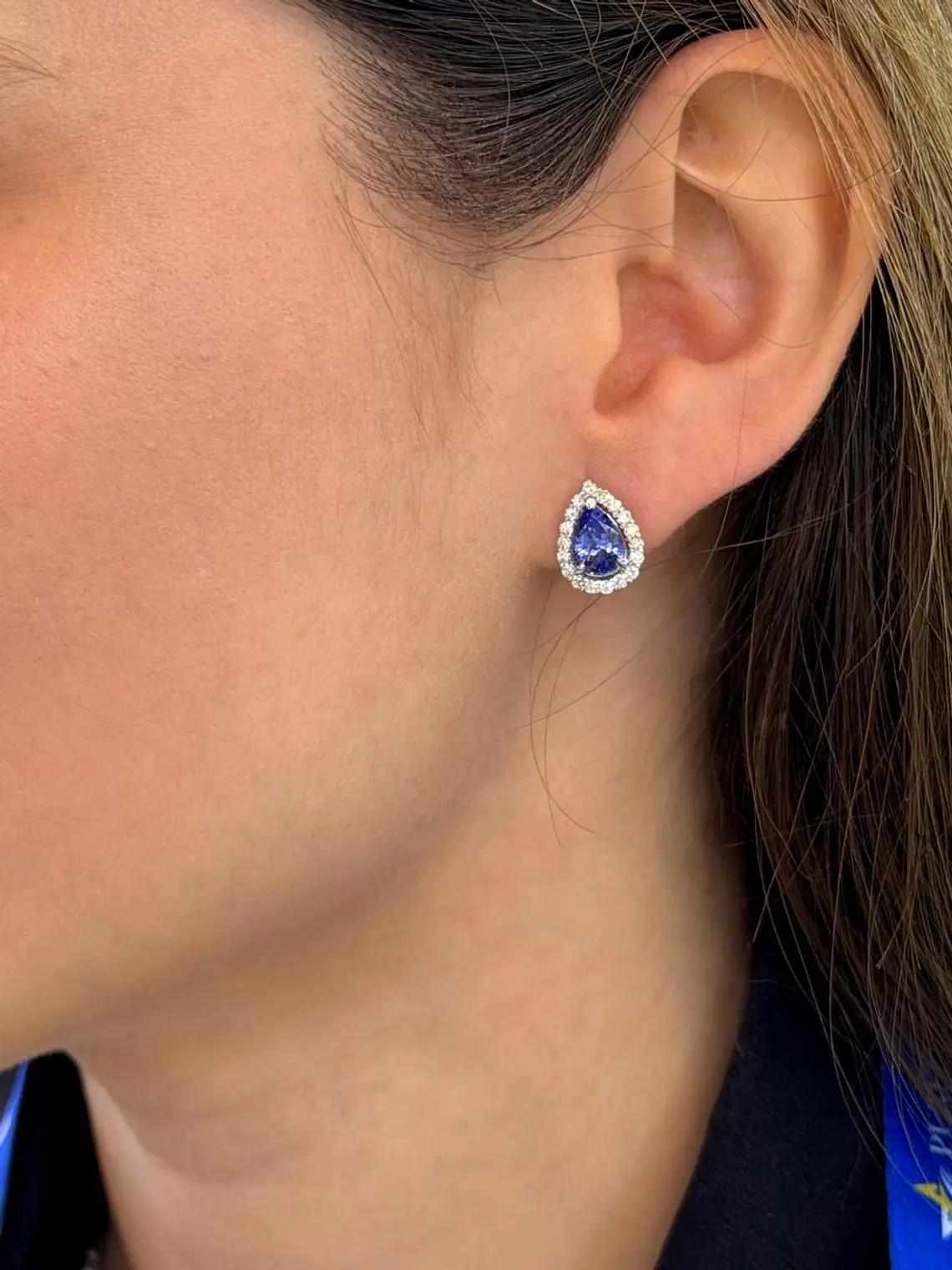 Espectaculares Aros Gran Tanzanita Halo de Brillantes en Platino 4