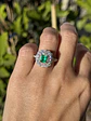 Anillo Solitario Esmeralda Diamantes Rosados Doble Halo Diamantes en Oro Blanco 18K - Miniatura 2