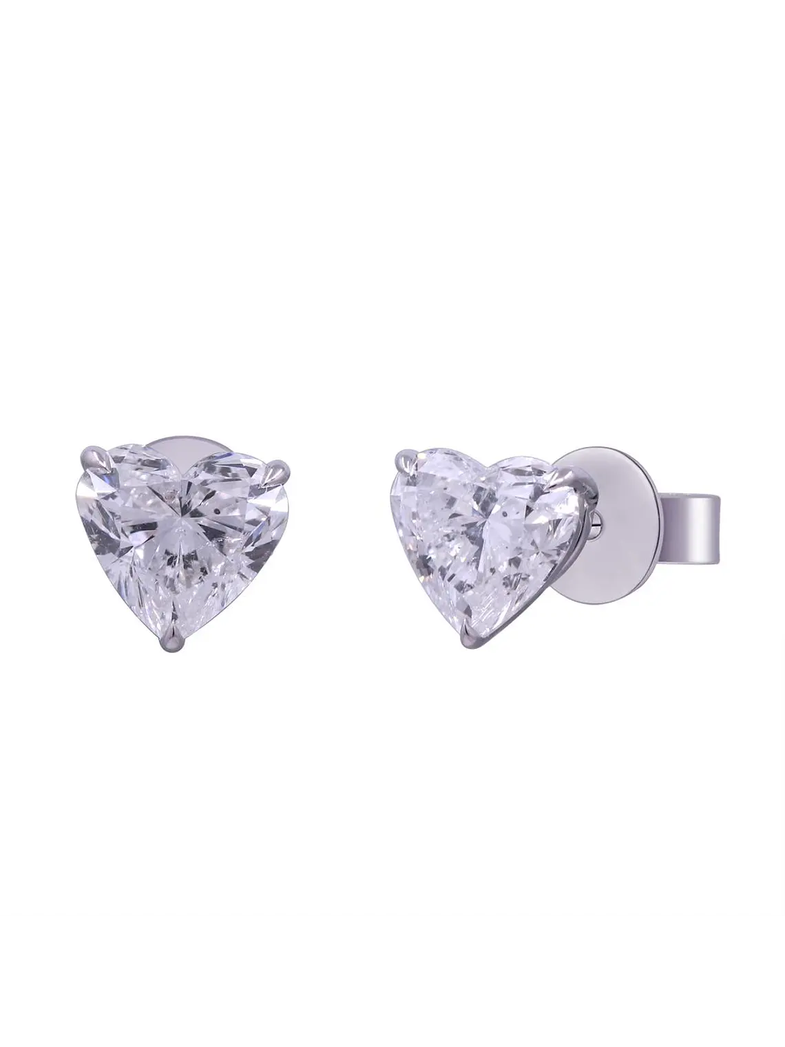 Aros Stud Solitarios Diamantes Corazón en Oro Blanco 18K 3