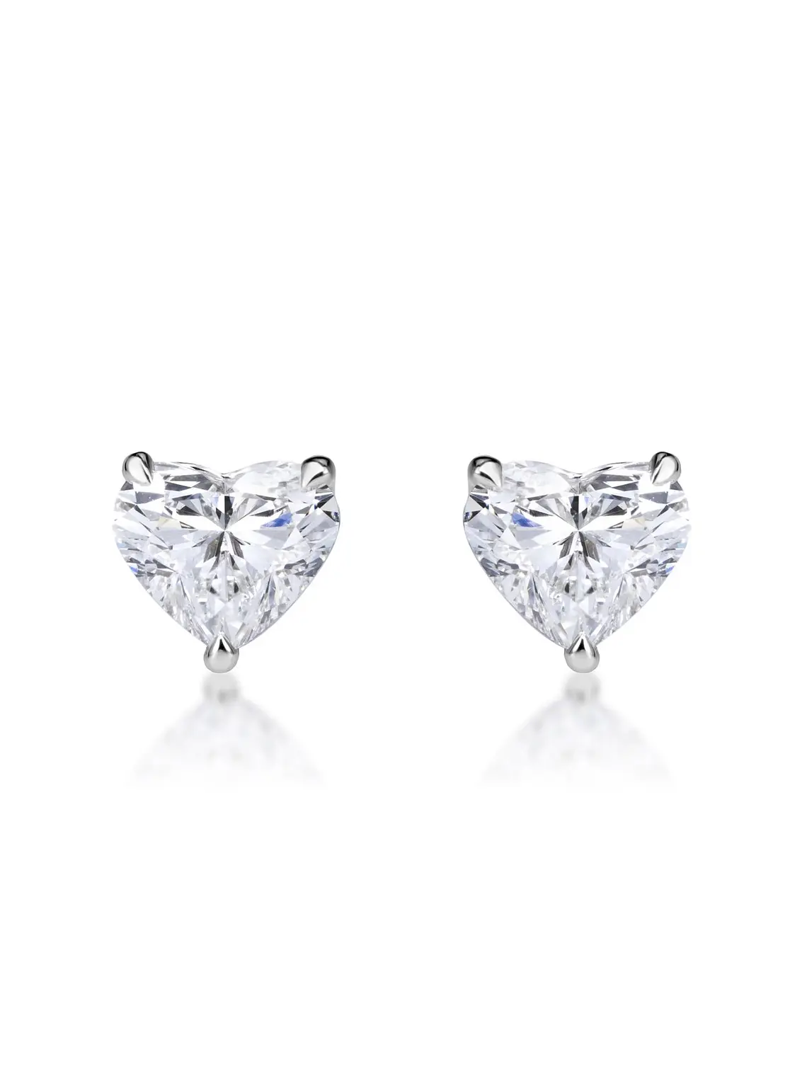 Aros Stud Solitarios Diamantes Corazón en Oro Blanco 18K 1